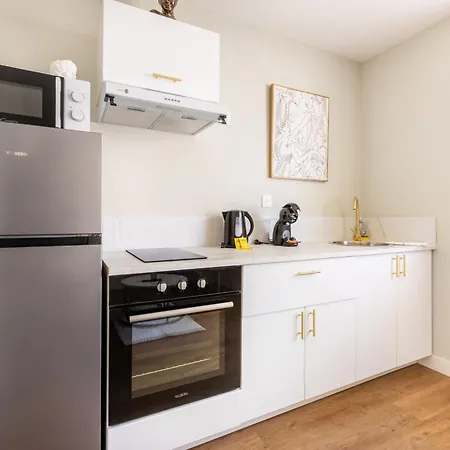 L'antique Plaza, Atypique Et Unique Avec Balneo, Proche Centre Et 아파트 *